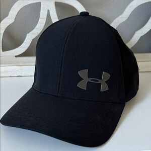 Under Armour Black Classic Fit Hat M/L